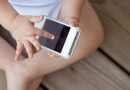 Recomiendan no permitir el uso de celulares y pantallas a niños menores de 2 años Recomiendan no permitir el uso de celulares y pantallas a niños menores de 2 años