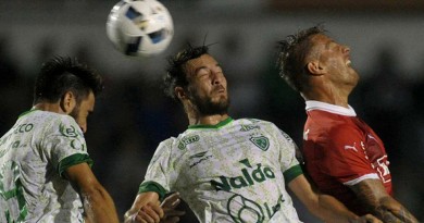 20160403 futbol Empate sin goles para San Martín contra Alem
