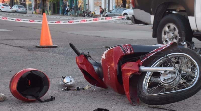 20180104 brown1 Un motociclista lesionado tras chocar contra un camión