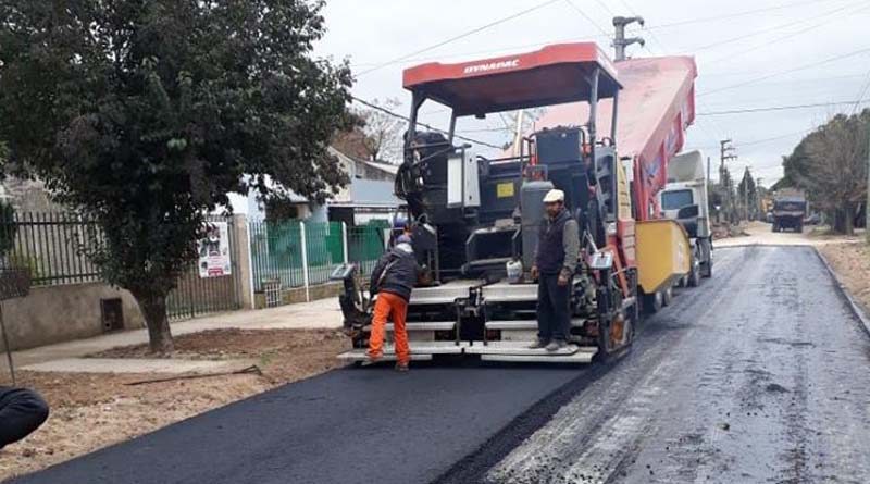 20180712 brown8 Obras de asfalto en Glew
