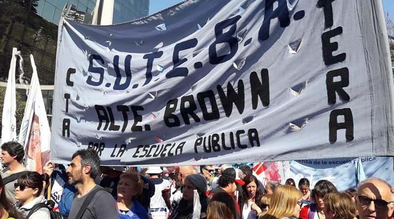 20180830 brown7 Marcha docente
