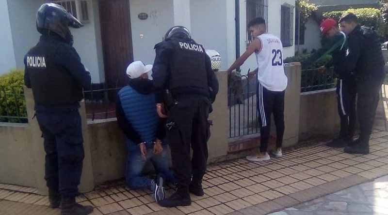 20190331 policial Motochorros detenidos en Almirante Brown
