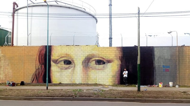 20190504 brown2 Mural en homenaje a Leonardo Da Vinci