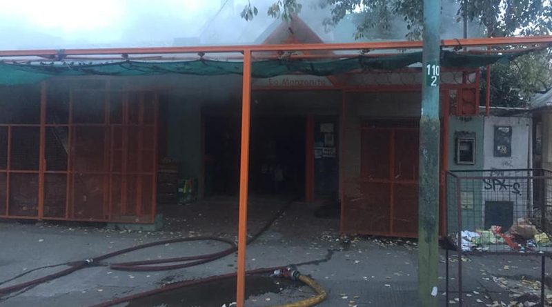 20190526 brown Bomberos controlaron incendio en un supermercado en Adrogué