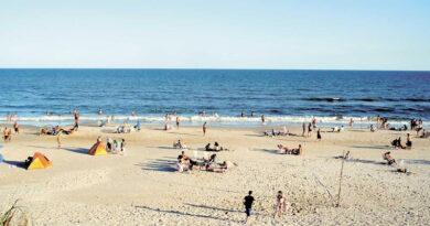 20201201 verano playa vacaciones pase sanitario en Cuidar
