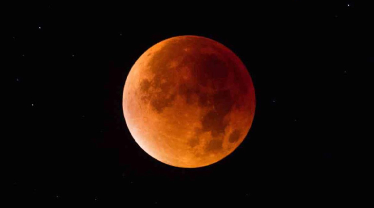 202100525 Superluna luna de sangre
