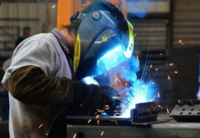 Informalidad laboral joven: siete de cada diez trabajadores están precarizados