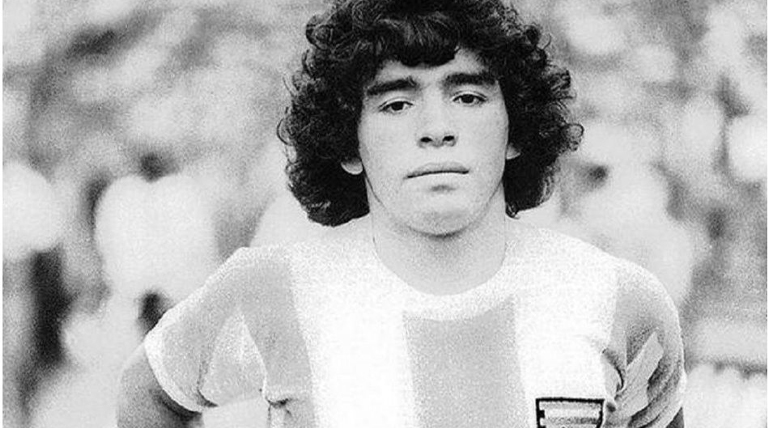 20220226 Maradona Maradona
