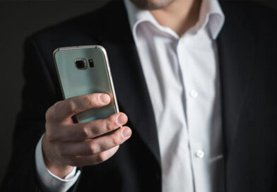 El fin del reinado de la TV: el 65% de las personas se informa en nuestro país solo por Internet El fin del reinado de la TV: el 65% de las personas se informa en nuestro país solo por Internet