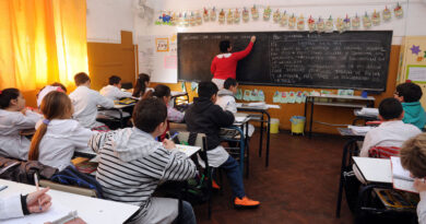 20220407 Escuela cuarentena argentina