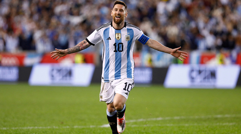 202211019 Messi