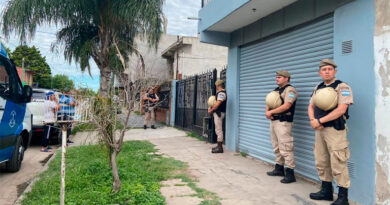 20231205 operativo trata Lomas de Zamora: un policía detenido