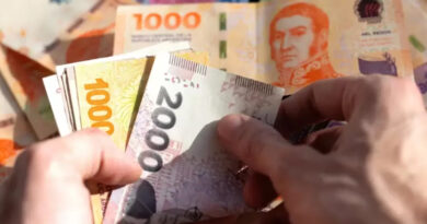 20240403 Inflacion dinero salario plata Argentina