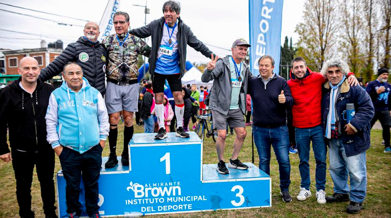 20240603 Brown Maraton Malvinas Argentina 1