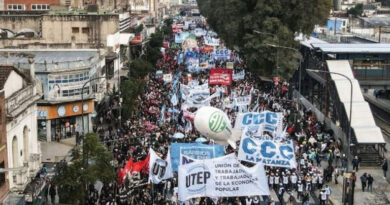 20240806 marcha Jubilados del IPS