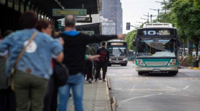 20240809 Colectivo transporte publico