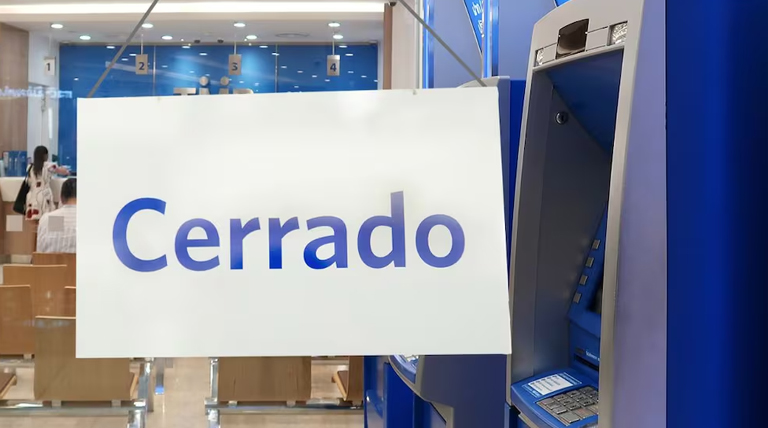 20241018 Bancos cerrados feriado bancario