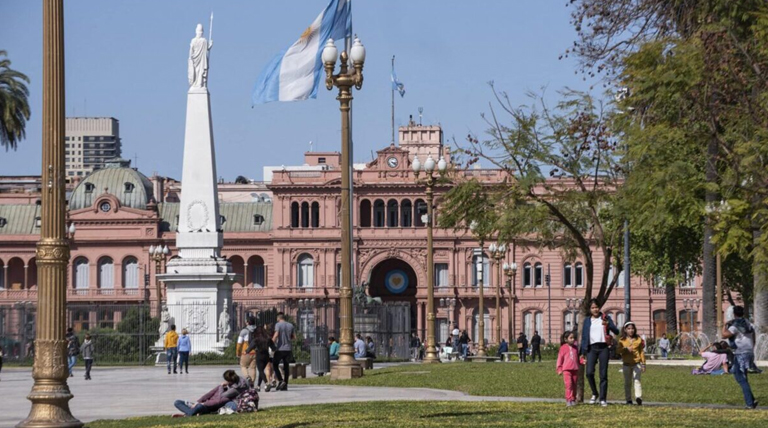 20241019 casa rosada plaza de mayo