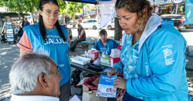 20241105 Brown salud vacunación contra el sarampión en alte brown