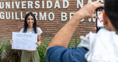 20250429 Brown Unab Diplomas 1 TITULO Cottolengo Don Orione en situación crítica