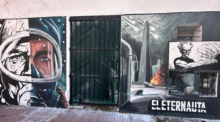 El Municipio de Alte Brown presentó murales de “el Eternauta” en Glew, Calzada, Adrogué y Burzaco 2 20250502 Brown Mural El Eternauta 1