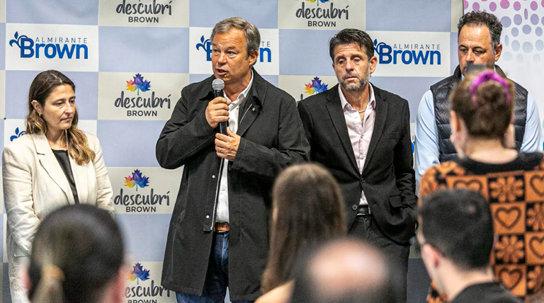 Cascallares participó de una jornada de trabajo para potenciar a las PyMES de Alte Brown 1 20250510 Brown Cascalllares Pymes PyMES de Alte Brown