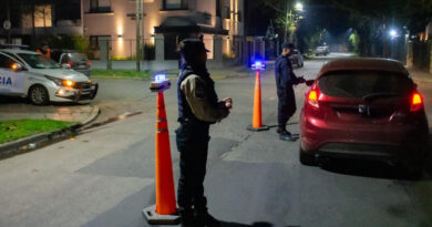 20250523 Brown controles policiales Almirante Brown