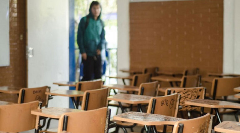 Alerta educativa: Argentina pierde 200 escuelas y la matrícula secundaria cae por primera vez 1 20250525 Escuela Aula a matrícula secundaria cae por primera vez
