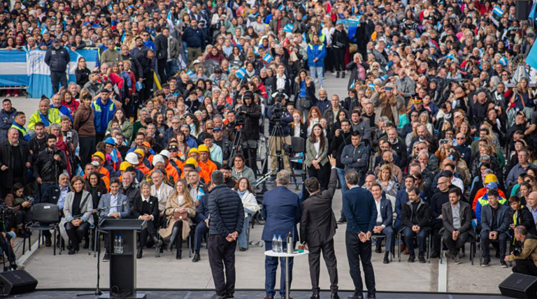 Cascallares agradeció a los 5 mil vecinos que participaron de la apertura del viaducto y a los trabajadores que lo construyeron 1 20250526 Brown 25 de Mayo Cascallares Viaducto Papa Francisto Viaducto Papa Francisco