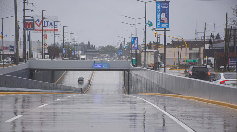 Satisfacción por el funcionamiento del Viaducto "papa Francisco" ante la tormenta que afecta la región 1 20250527 Borwn Burzaco Viaducto Papa Francisco Viaducto papa Francisco