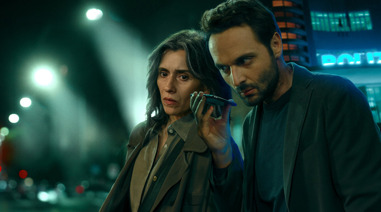 "Sara, la mujer en las sombras": el nuevo drama criminal italiano de Netflix que promete misterio y un pasado oculto 1 Sara, la mujer en las sombras