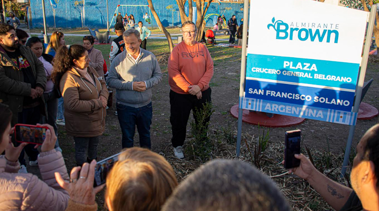 Cascallares inauguró la nueva Plaza Crucero General Belgrano de Solano 1 20250609 Brown Cascallares Plaza Crucero General Belgrano Plaza Crucero General Belgrano