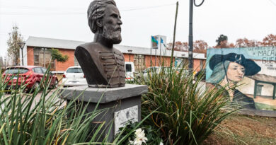 Emotivo homenaje en Alte Brown al general Martín de Güemes en el aniversario de su paso a la inmortalidad Emotivo homenaje en Alte Brown al general Martín de Güemes en el aniversario de su paso a la inmortalidad
