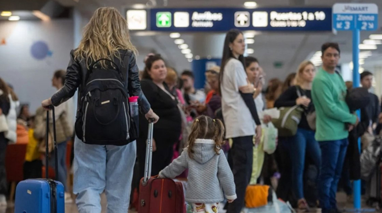 El turismo en Argentina: Más argentinos viajan al exterior y menos extranjeros llegan al país 1 El turismo en Argentina