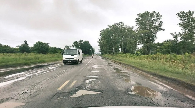 Emergencia vial nacional: Advierten que el 50% de las rutas argentinas está en mal estado y Vialidad Nacional, "desactivada" 1 Emergencia vial nacional