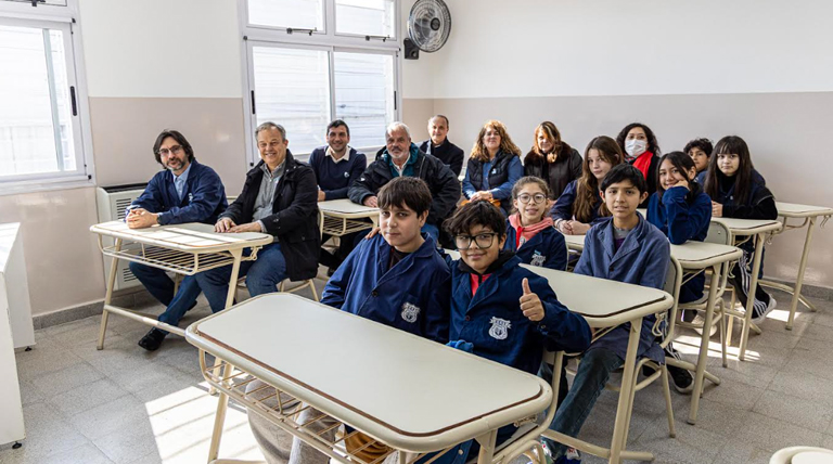 Cascallares inauguró obras de ampliación de la Escuela Técnica N°4, en el Parque Industrial de Alte Brown 1 Escuela Técnica N°4