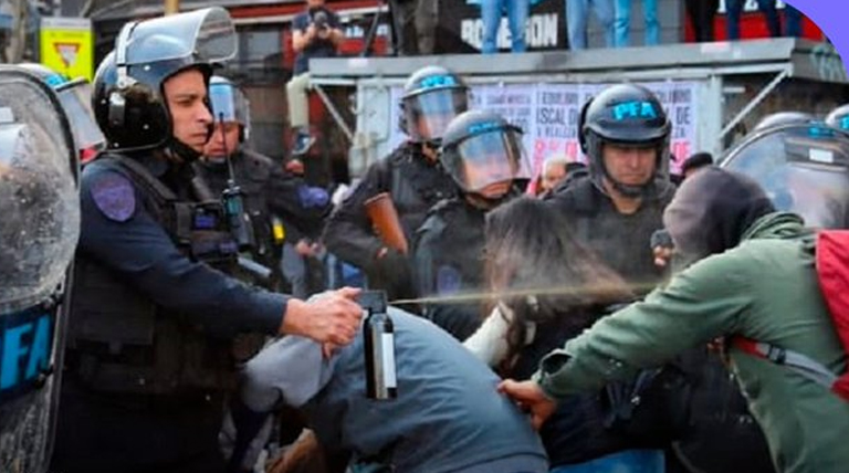 20260716 Rivaldi procesamiento a policía por gasear