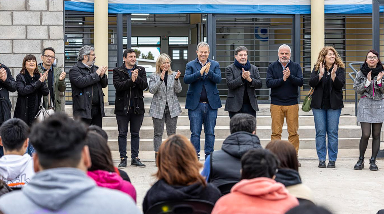 instituciones educativas en Alte Brown