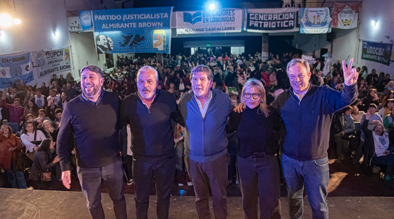 Educación y Política: Construyendo Futuro