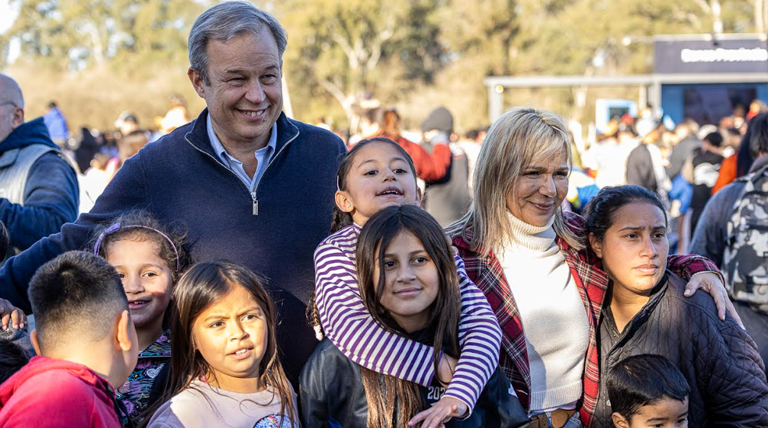 Una multitud celebró el “Día del Niño” con actividades culturales y atracciones en la Granja Educativa Municipal 1 20260810 Almirante Brown Cascallares Dia del nino Día del Niño