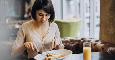 comer solo en restaurantes