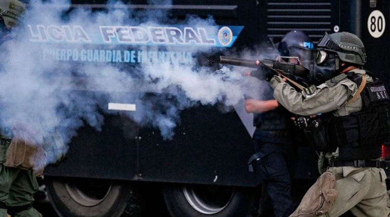 Pericias complican a gendarme que hirió a fotógrafo Grillo: "incumplió el protocolo" 1 Grillo