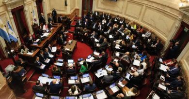 20250905 Senado achatar la curva