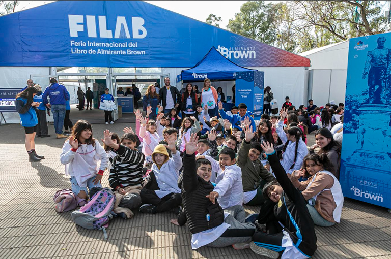 20250922 Brown Filab Feria Internacional del Libro de Almirante Brown 1 Feria Internacional del Libro de Alte Brown