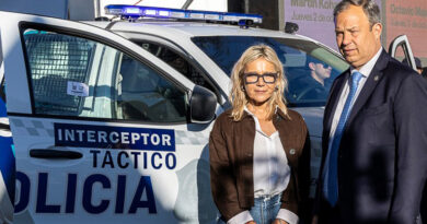 20251002 Brown moviles policiales equipados Cascallares