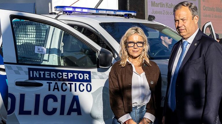 20251002 Brown moviles policiales equipados Cascallares cámaras lectoras de patentes