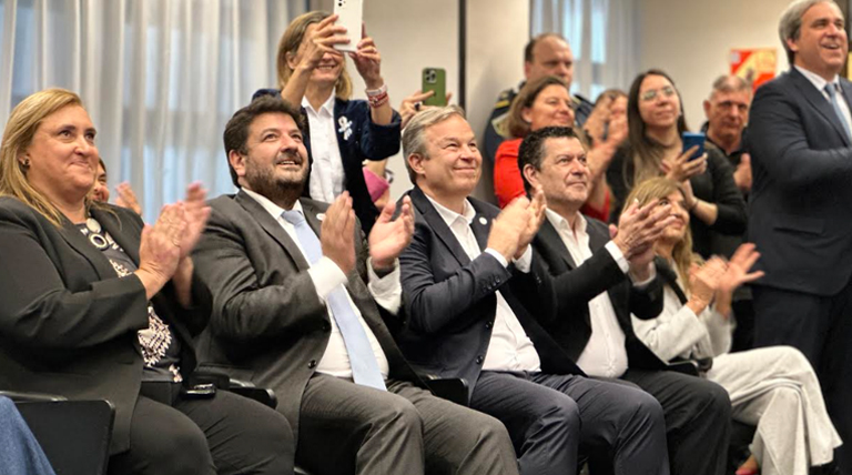 20251008 Brown Cascallares Cascallares acompañó la jura de nuevos jueces y fiscales