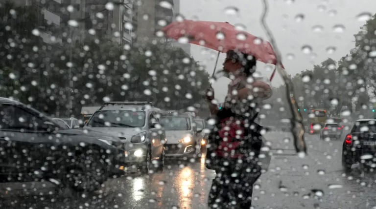 Regresan las lluvias al AMBA: el Servicio Meteorológico Nacional anuncia el día del cambio de clima 1 20251009 Lluvias Regresan las lluvias al AMBA