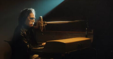 20251010 Charly Garcia lost