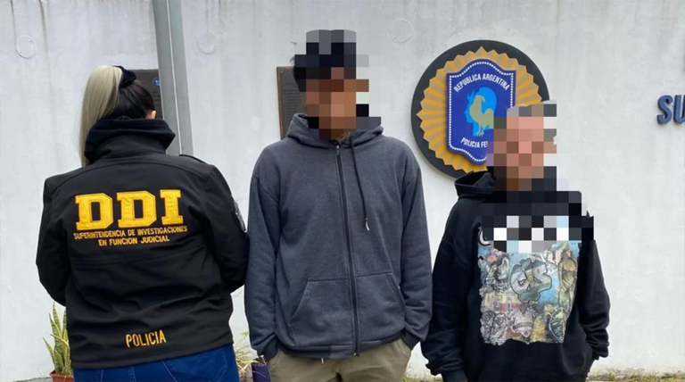 Hallan sana y salva en Once a la adolescente buscada intensamente en Laferrere 1 20251027 adolescente desaparecida en Laferrere desaparecida en Laferrere
